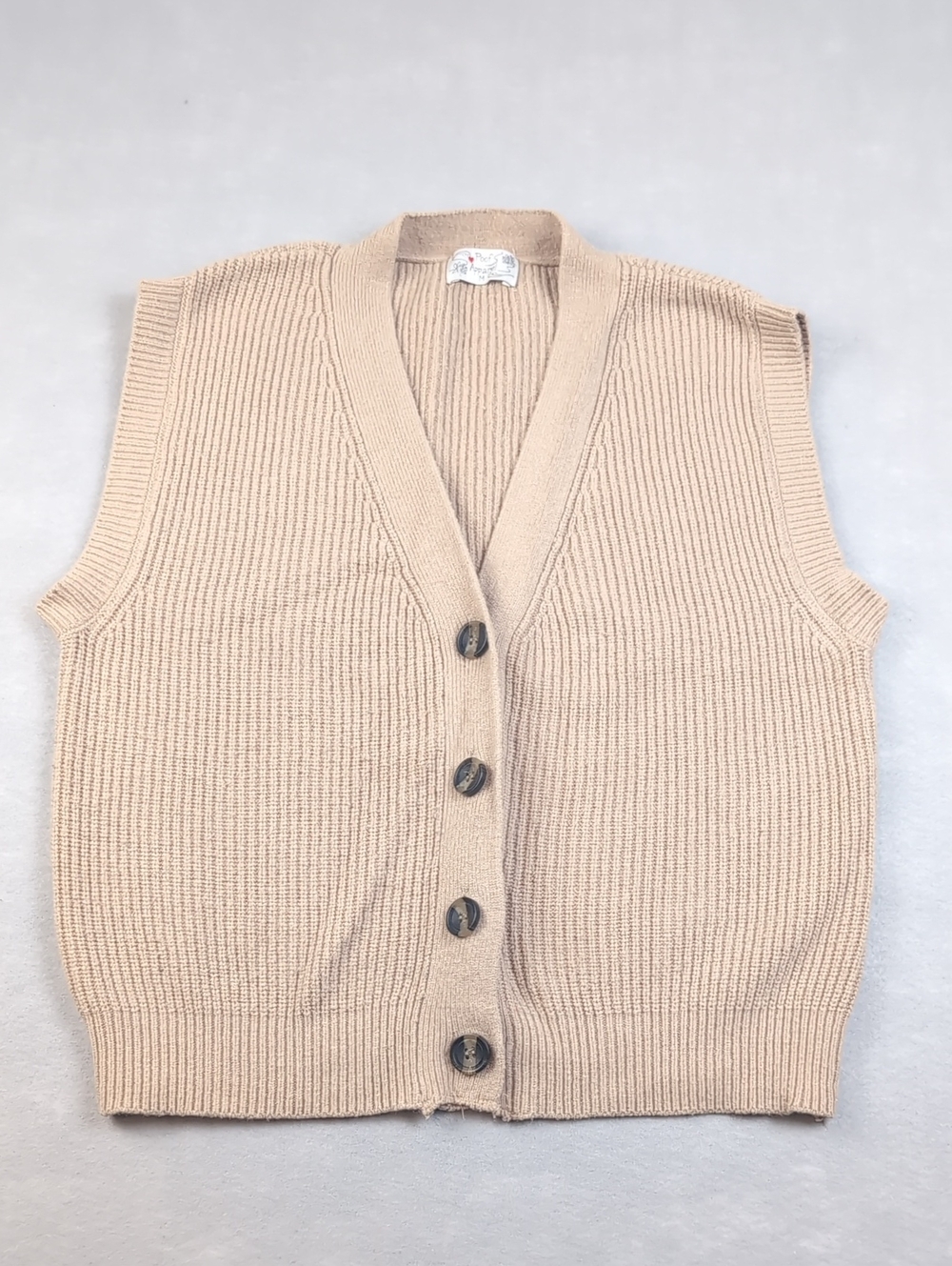 Poof Apparel Cream Ribbed Button-Front Women's Sweater Vest M